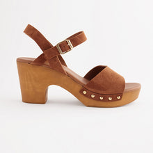 Load image into Gallery viewer, Tan Brown Clog Heeled Sandals