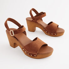 Load image into Gallery viewer, Tan Brown Clog Heeled Sandals