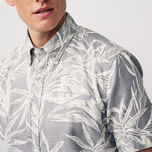 Load image into Gallery viewer, Grey 100% Cotton Textured Floral Short Sleeve Oxford Shirt