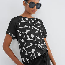 Load image into Gallery viewer, Black/White Geo Woven Mix Short Sleeve Raglan T-Shirt