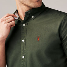 Load image into Gallery viewer, Dark Green Regular Fit Short Sleeve Oxford Shirt