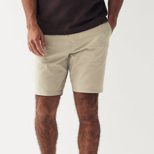 Load image into Gallery viewer, Stone Straight Fit Stretch Chinos Shorts