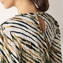 Load image into Gallery viewer, Khaki Green Print Long Sleeve Textured Crew Neck Cuff Blouse