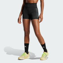 Load image into Gallery viewer, Optime 3-Stripes 1/4 Short Leggings