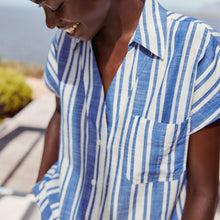 Load image into Gallery viewer, Blue/White Stripe Short Sleeve Cotton Shirt