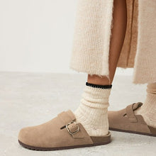 Load image into Gallery viewer, Neutral Standard/Wide Fit Forever Comfort® Leather Footbed Clogs