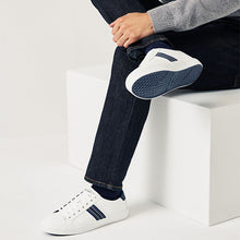 Load image into Gallery viewer, White Side Stripe Trainers
