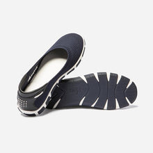 Load image into Gallery viewer, Ballerina woman light blue textile