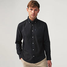 Load image into Gallery viewer, Black Regular Fit Button Down Easy Iron Oxford Shirt