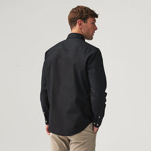 Load image into Gallery viewer, Black Regular Fit Button Down Easy Iron Oxford Shirt