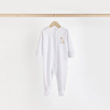 Load image into Gallery viewer, White Cotton Baby 5 Piece Set (0-6mths)