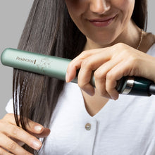 Load image into Gallery viewer, Remington Botanicals Straightener S5860