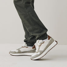 Load image into Gallery viewer, Khaki Green Stretch Cargo Joggers