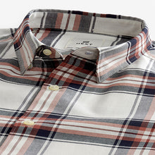 Load image into Gallery viewer, Ecru White/Navy Blue Stretch Oxford Check Short Sleeve Shirt