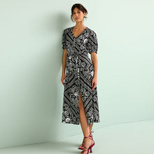 Load image into Gallery viewer, Black/White Linen Blend Button Down Midi Dress