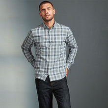 Load image into Gallery viewer, Grey Signature Brushed Flannel Check Shirt