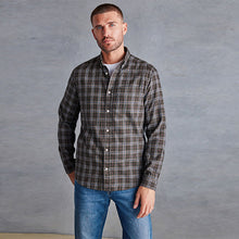Load image into Gallery viewer, Green Signature Brushed Flannel Check Shirt