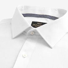 Load image into Gallery viewer, White Slim Fit Signature Premium 100% Cotton Textured Long Sleeve Single Cuff Shirt With Trim Detail