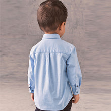 Load image into Gallery viewer, Blue Trimmed Oxford Shirt (3mths-6yrs)