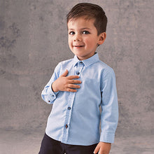 Load image into Gallery viewer, Blue Trimmed Oxford Shirt (3mths-6yrs)