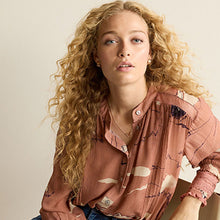 Load image into Gallery viewer, Blush Pink Long Sleeve Blouse With Lace Detail Cuff