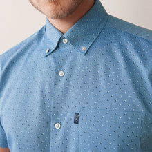 Load image into Gallery viewer, Blue Print Easy Iron Button Down Oxford Shirt Regular Fit