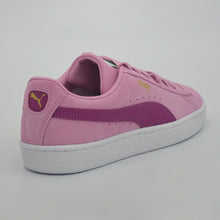 Load image into Gallery viewer, Suede Classic Sneakers Unisex