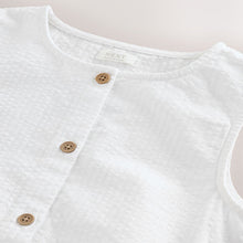 Load image into Gallery viewer, White Sleeveless Waistcoat (11-12yrs)