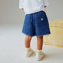 Load image into Gallery viewer, Mid Blue Daisy Embroidered Denim Shorts (9mths-6yrs)