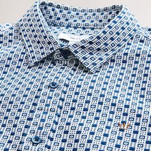 Load image into Gallery viewer, Blue Geo Print Jacquard Trident Oxford Short Sleeve Shirt