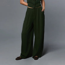 Load image into Gallery viewer, Green Superwide Pleated Trousers