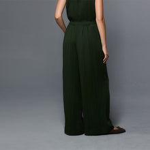 Load image into Gallery viewer, Green Superwide Pleated Trousers
