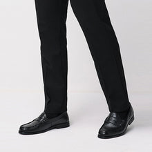 Load image into Gallery viewer, Black Standard Fit Leather Penny Loafers