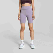 Load image into Gallery viewer, Classics Short Leggings Women