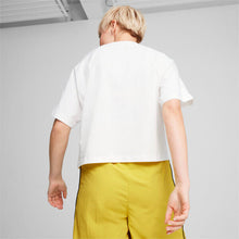 Load image into Gallery viewer, CLASSICS Relaxed Tee Women