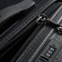 Load image into Gallery viewer, TURENNE HOLD SUITCASE - TRUNK M (73CM) BLACK