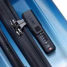 Load image into Gallery viewer, DELSEY CACTUS SUITCASE - M (66CM) WHITE/BLUE GRADIENT