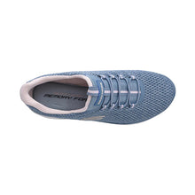 Load image into Gallery viewer, Summits - Striding