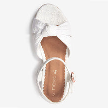 Load image into Gallery viewer, WEDGE KNOT WHITE - Allsport