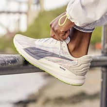 Load image into Gallery viewer, MAGNIFY NITRO SP MEN'S RUNNING SHOES - Allsport