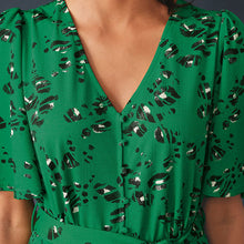 Load image into Gallery viewer, POP BTN JSUIT GRN AN - Allsport