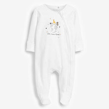 Load image into Gallery viewer, White Baby I'm New Here Zip Sleepsuit And Hat (0-6mths)