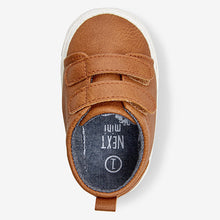 Load image into Gallery viewer, Tan Brown Baby Two Strap Pram Shoes (0-18mths)