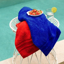 Load image into Gallery viewer, Drap de douche coton Lola II Cobalt (70x130) - Allsport