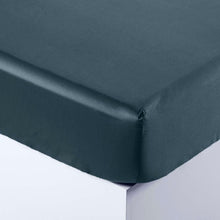 Load image into Gallery viewer, Drap housse satin de coton Cubes II vert cèdre (160x200) - Allsport