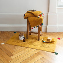 Load image into Gallery viewer, Drap de bain coton Bukhara curcuma (90x150) - Allsport