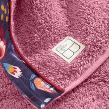 Load image into Gallery viewer, Serviette de toilette coton biologique Anouchka azalée (50x90) - Allsport