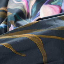 Load image into Gallery viewer, Housse de couette réversible percale de coton Hesperis fleurs (220x240) - Allsport