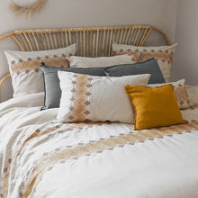 Load image into Gallery viewer, Housse de couette lin et coton Boho (220x240) - Allsport