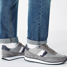 Load image into Gallery viewer, GREY RETRO RUNNER - Allsport